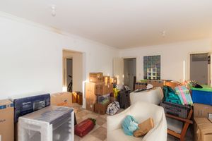 Image 83 - 865103