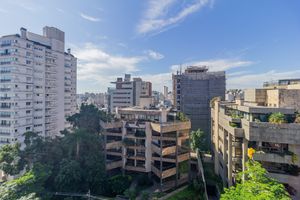 Image 74 - 865104