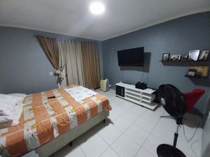 Image 8 - 865132