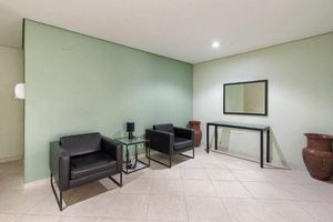 Image 19 - 865133