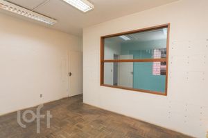 Image 31 - 865148