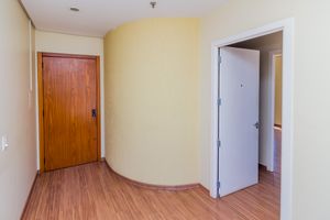 Image 12 - 865187