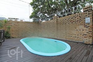 Image 19 - 865191