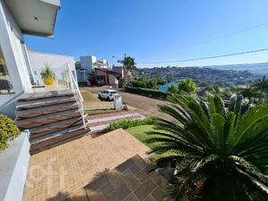 Image 5 - 865197