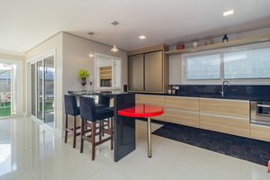 Image 13 - 865216