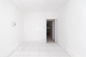 Image 14 - 865227