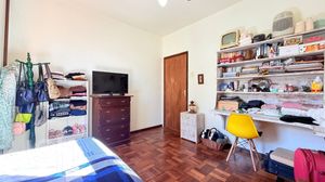 Image 18 - 865251