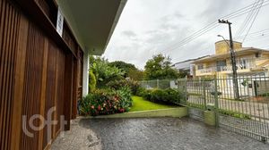 Image 32 - 865252