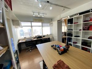 Image 13 - 865254