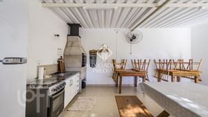 Image 23 - 865257