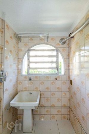 Image 9 - 865272