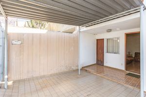 Image 30 - 865292