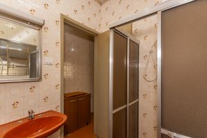 Image 16 - 865292