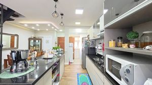 Image 15 - 865294
