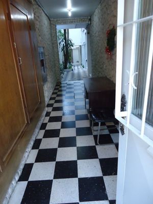 Image 1 - 865348