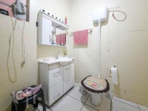 Image 8 - 865395