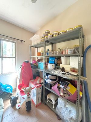 Image 19 - 865411