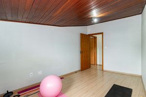 Image 35 - 865417