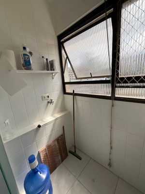 Image 16 - 865424