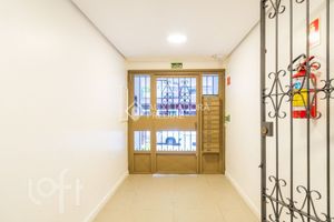 Image 31 - 865437