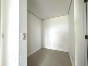 Image 21 - 865464