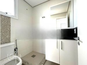 Image 19 - 865464