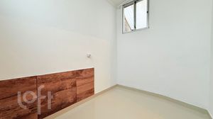 Image 18 - 865481