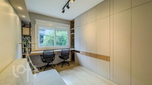 Image 18 - 865483