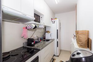 Image 21 - 865488