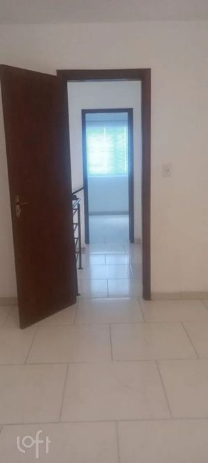 Image 3 - 865496