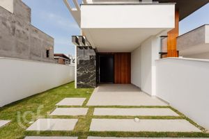 Image 14 - 865501