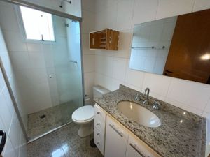 Image 12 - 865502