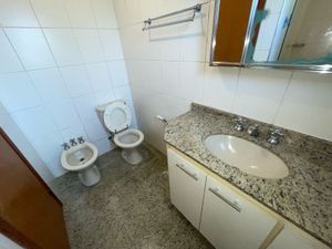 Image 17 - 865502
