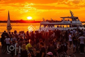 Image 16 - 865517