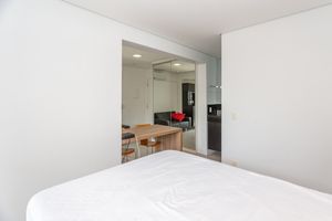 Image 15 - 865569