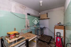 Image 31 - 865570