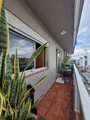 Image 35 - 865572