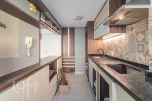 Image 10 - 865591