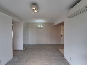 Image 11 - 865614