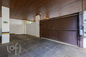 Image 25 - 865615