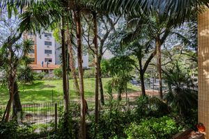 Image 4 - 865615