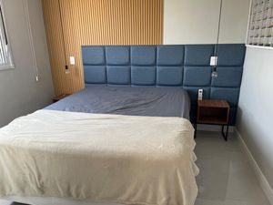 Image 6 - 865621