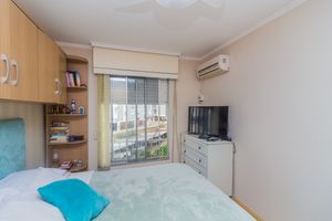 Image 11 - 865627