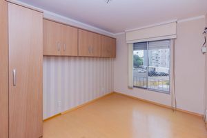 Image 13 - 865627