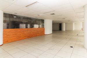Image 6 - 865628