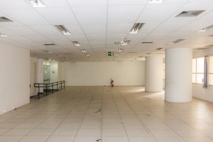 Image 8 - 865628