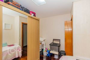Image 21 - 865629