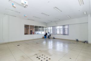 Image 33 - 865634