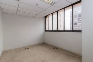 Image 38 - 865645