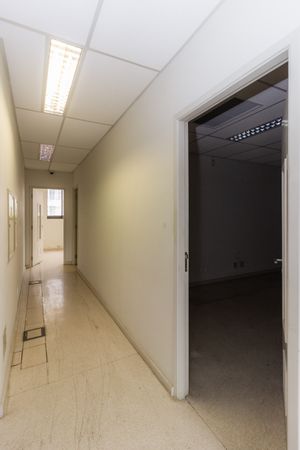 Image 41 - 865645